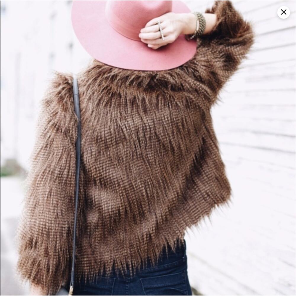 Kimchi Blue Faux Fur Jacket Cropped Small Brown Shaggy Statement UO Indie Sleaze